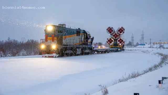 
								«Роскосмос» из-за нехватки денег отложил полет космонавтов на Луну			