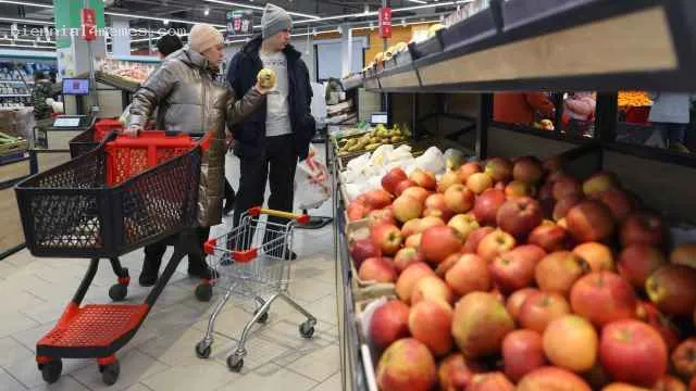 
								«Дружественные» страны стали отменять поставки овощей и фруктов в Россию из-за обвала рубля			