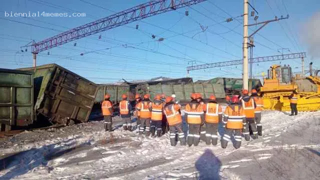 
								В Забайкалье более 20 вагонов сошли с рельсов из-за столкновения грузовых поездов			